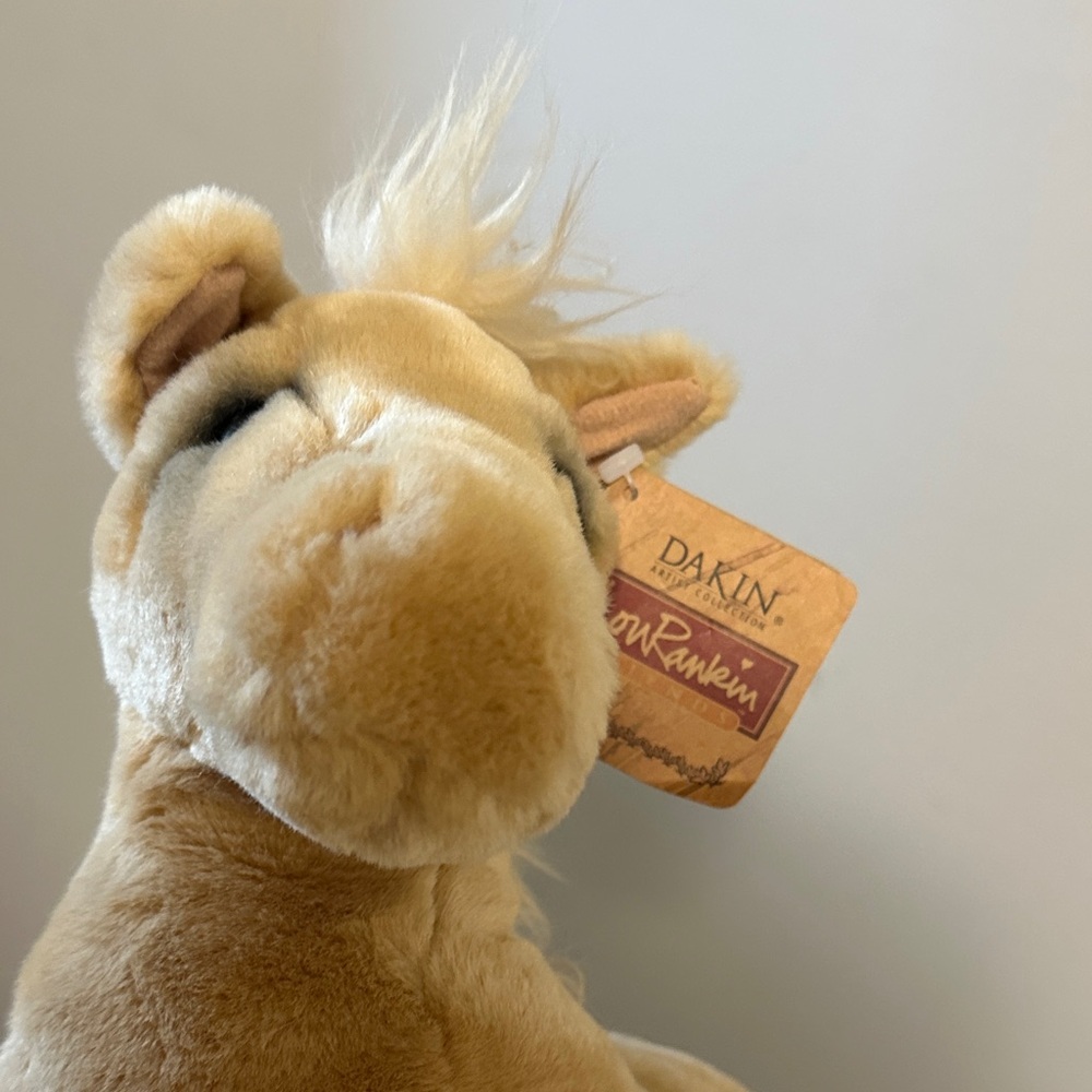 Dakini Tan Plush Pony - Picture 7 of 7